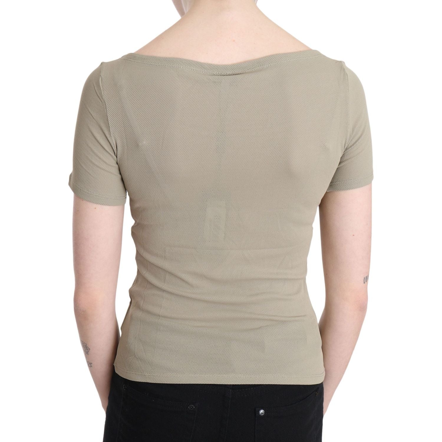 时尚灰色尼龙背心，彰显设计师风格