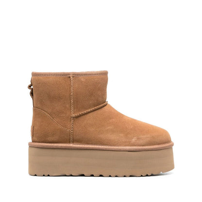 UGG Australia Boots Beige