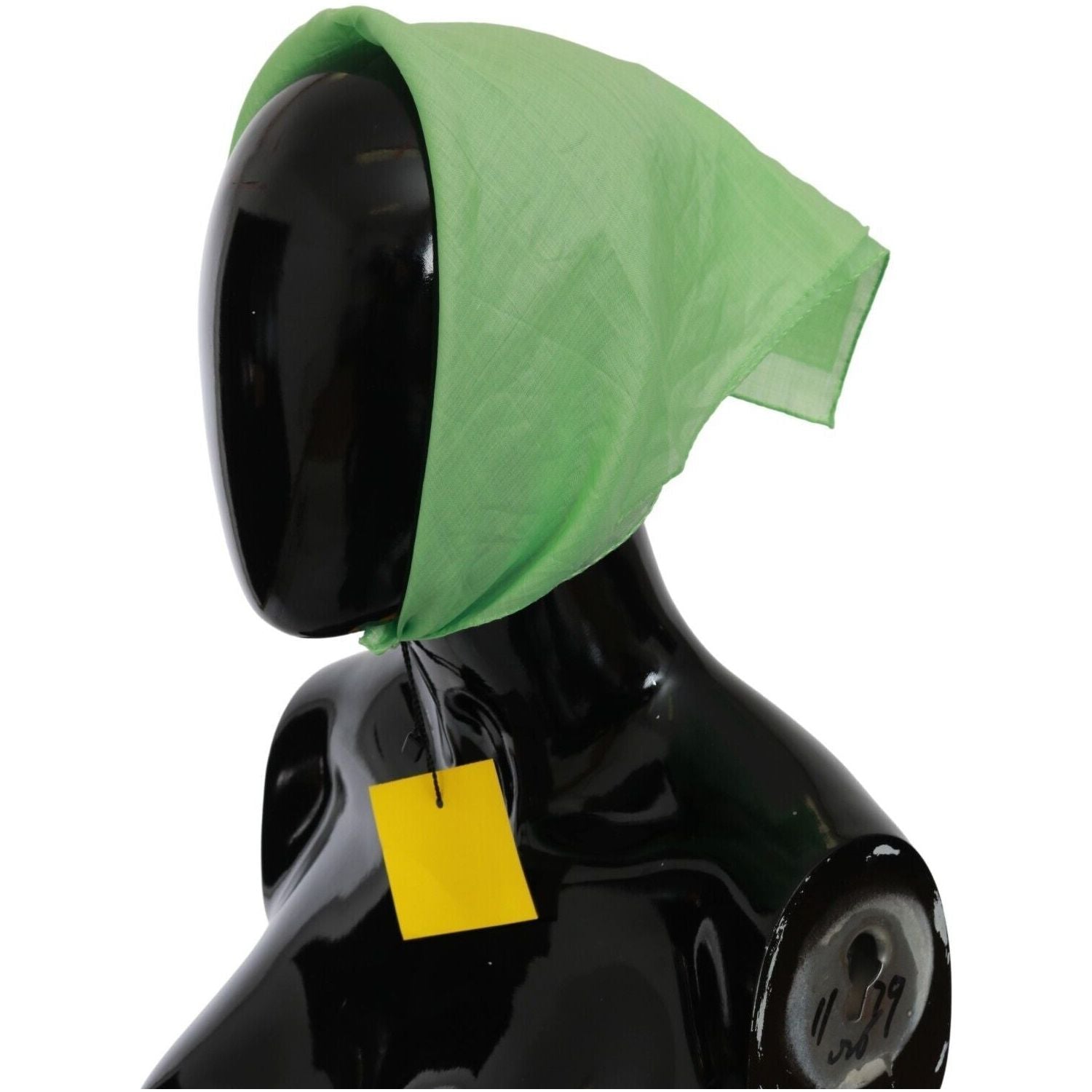 优雅的苹果绿亚麻围巾