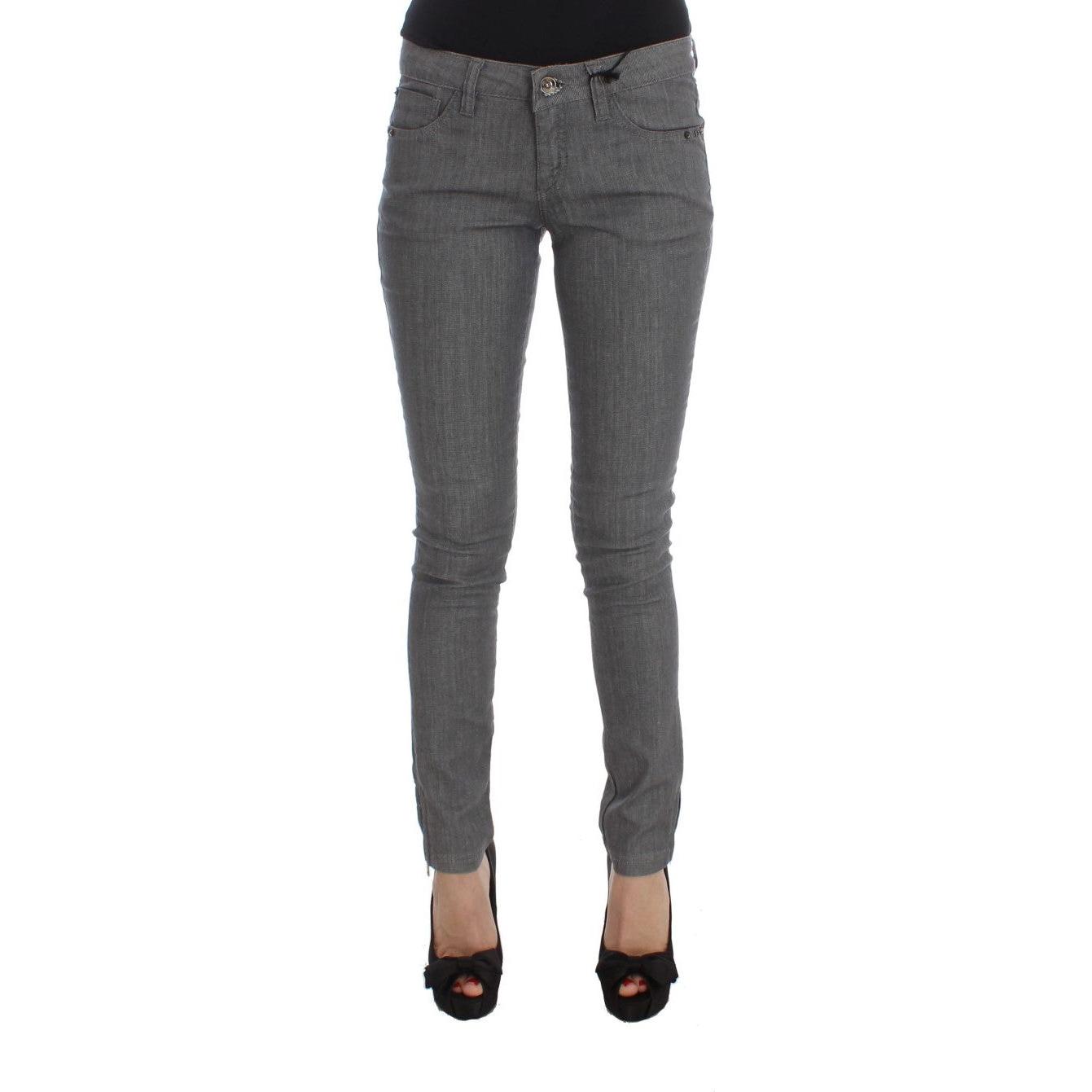 بنطلون جينز رمادي أنيق من تصميم كوستيوم ناشيونال شيك بقصّة Slim-Fit