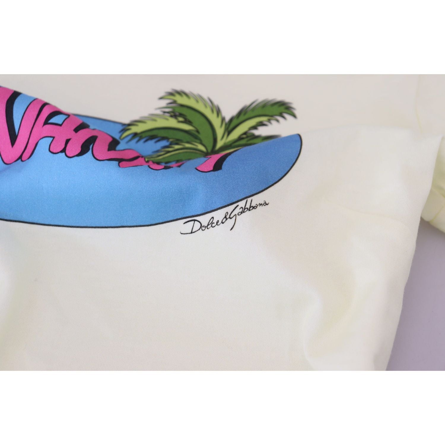 优雅黄色棉质 T 恤，带有别致的印花