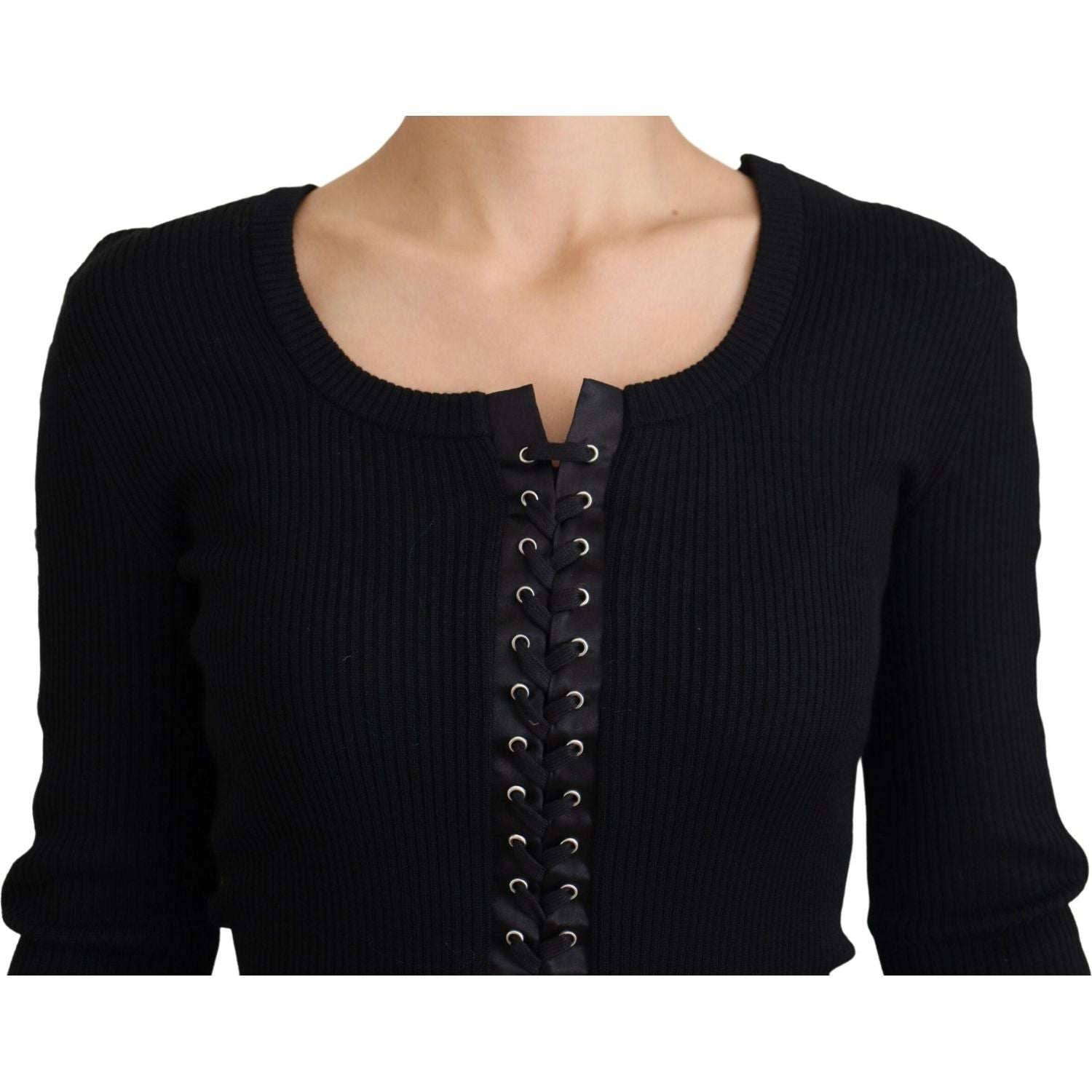 سترة دولتشي آند غابانا الأنيقة ذات المقاس النحيف باللون الأسود