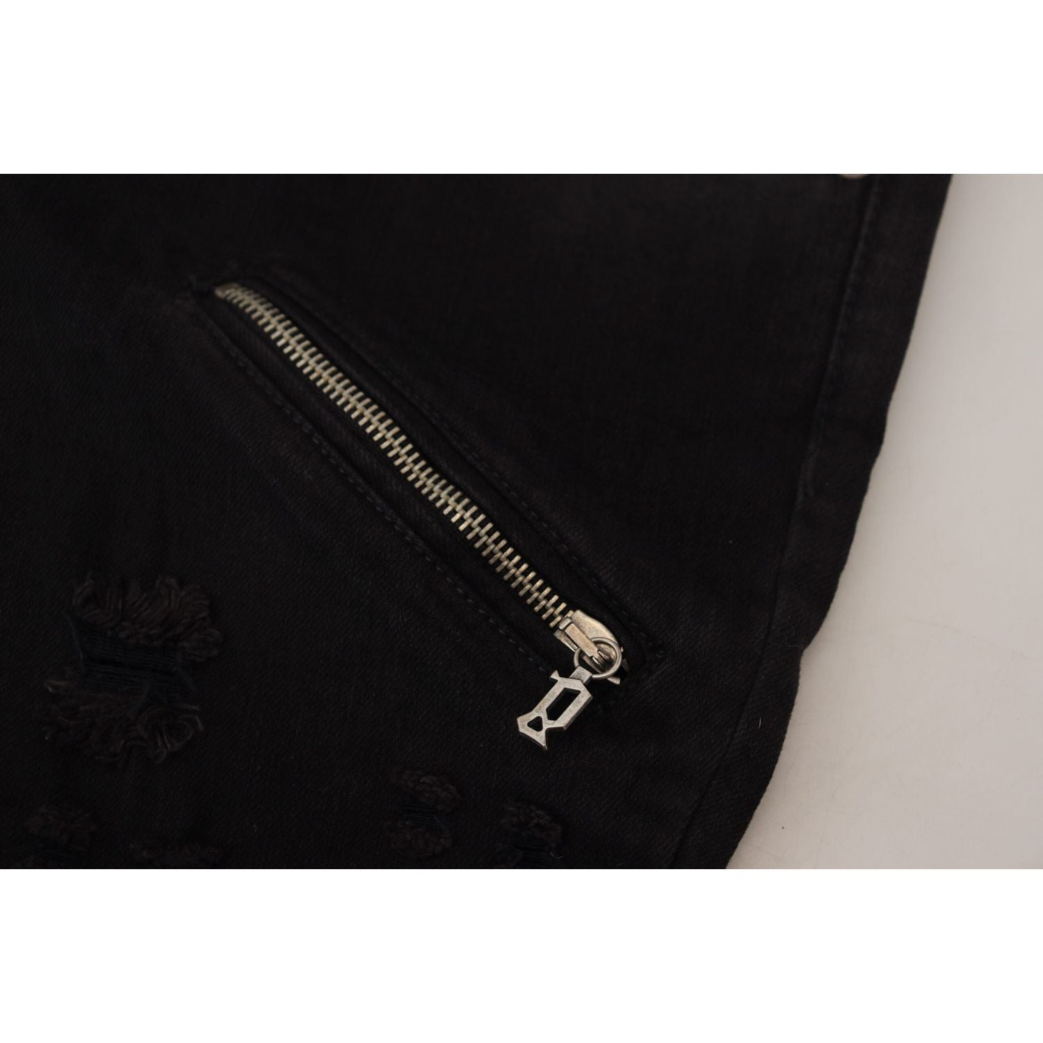 بنطلون جينز أنيق من جون جاليانو بقصة واسعة من الخصر إلى الأسفل باللون الأسود