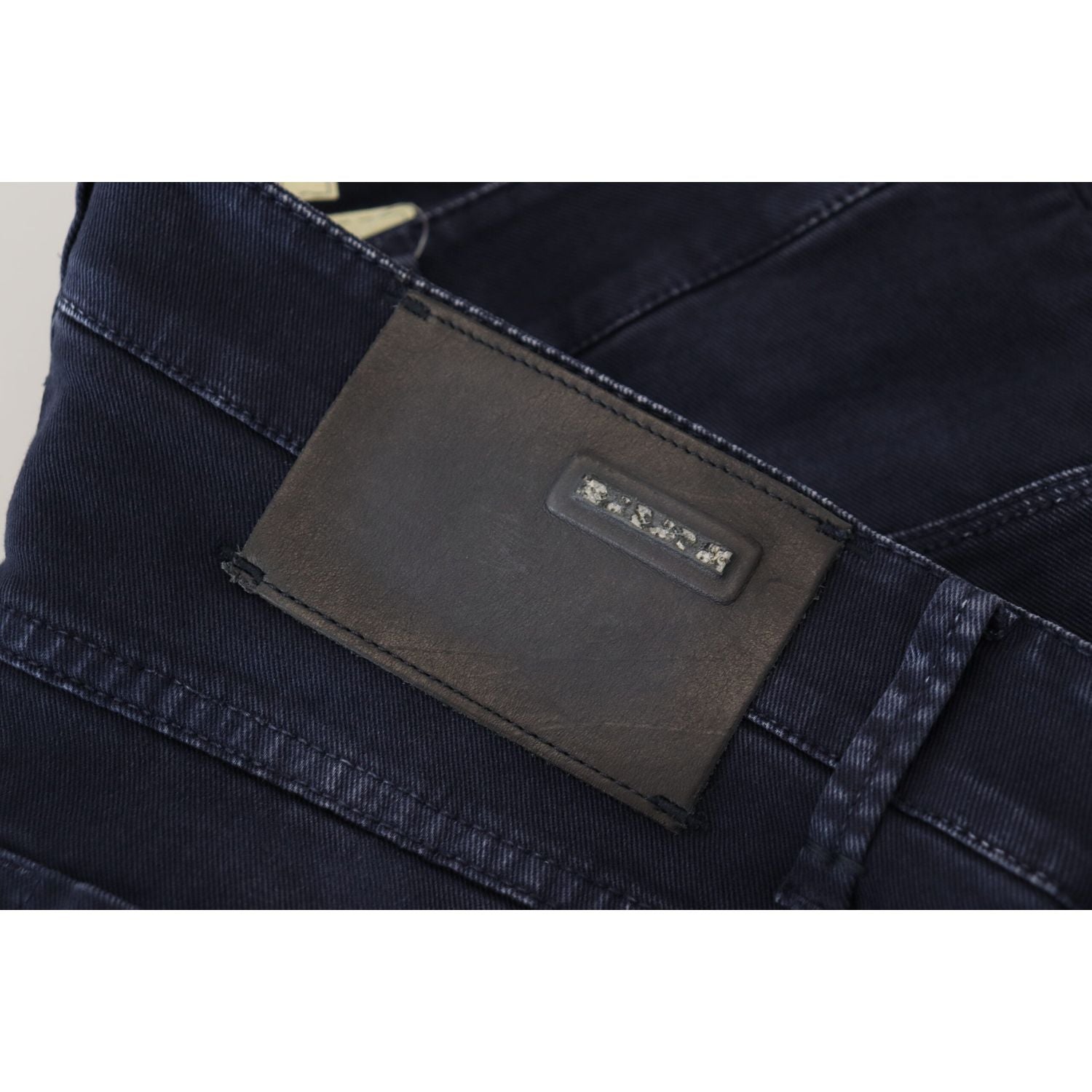 بنطلون جينز ضيق أنيق من Acht