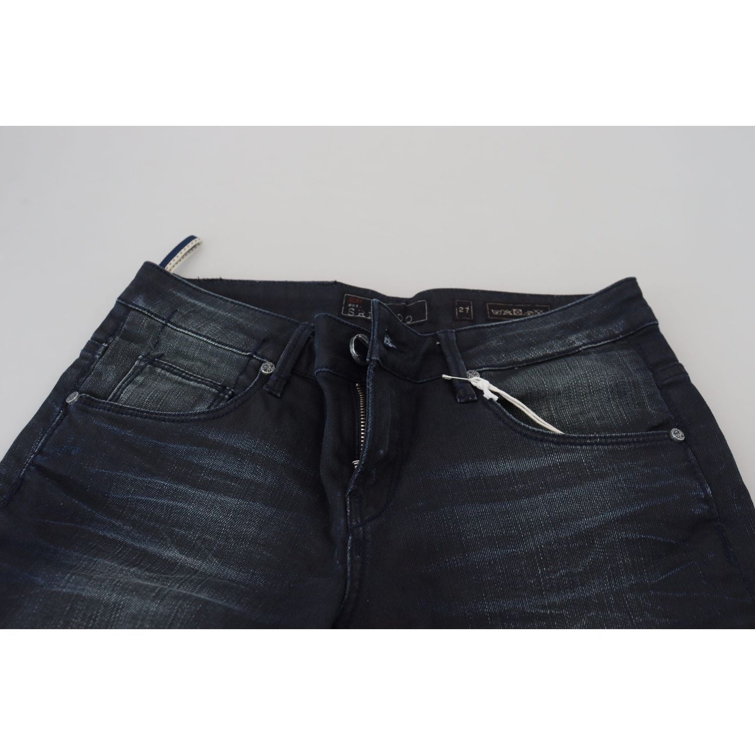 بنطلون جينز ضيق بخصر منخفض من Acht Chic