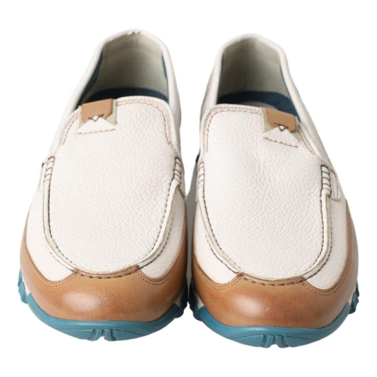 حذاء لوفرز جلدي أبيض أنيق من دولتشي آند غابانا