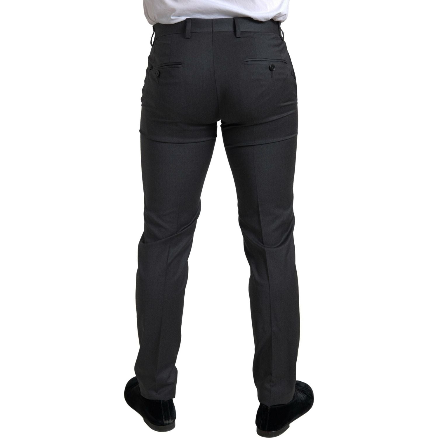 بدلة دولتشي آند غابانا رمادية أنيقة بقصّة Slim Fit مزدوجة الصدر