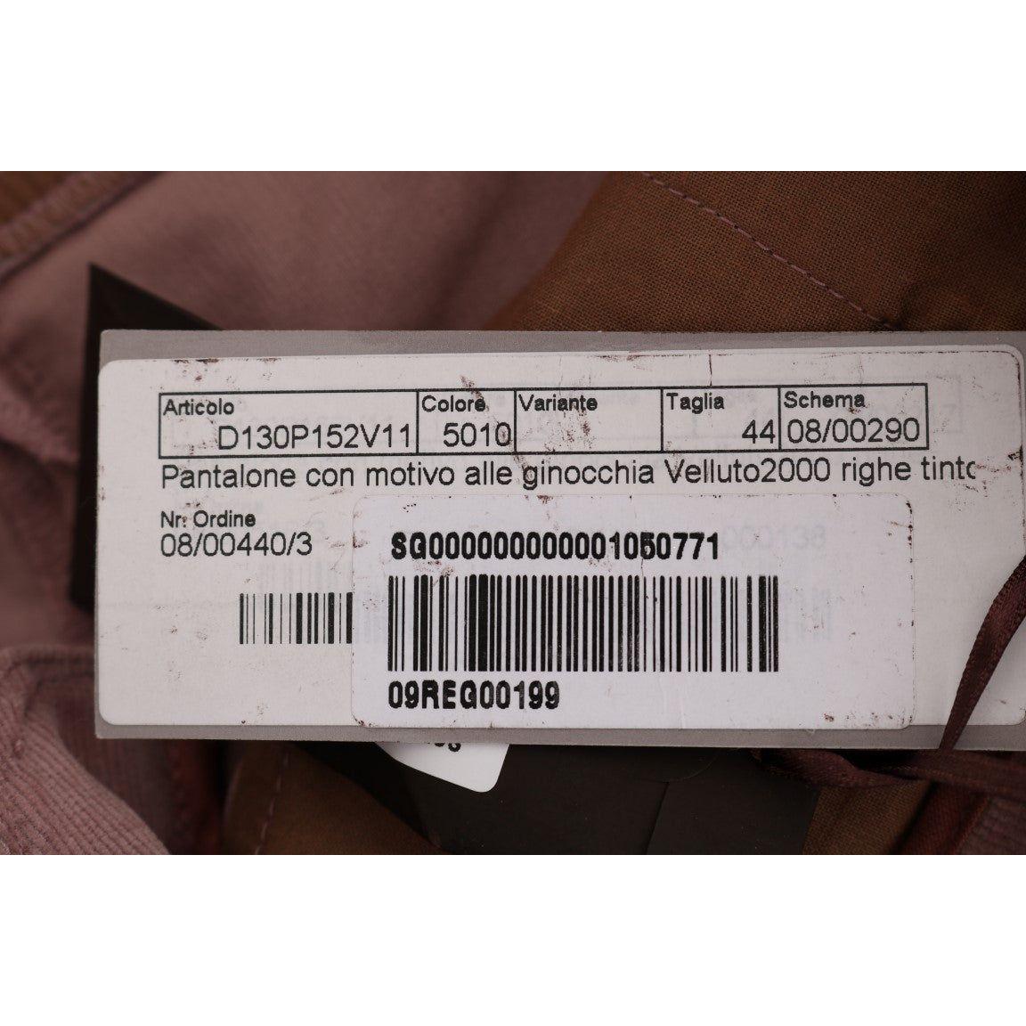 别致的粉色卡普里七分裤