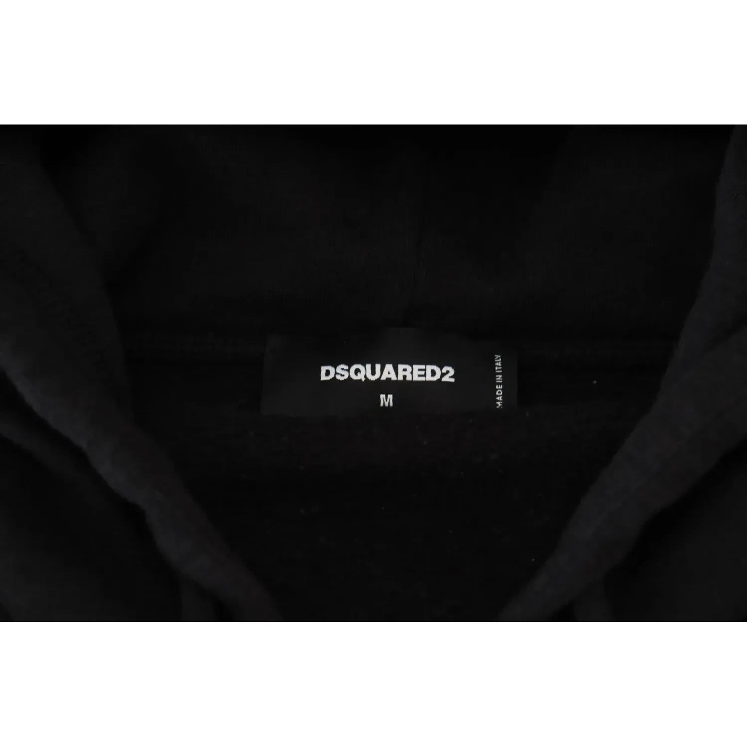 سترة Dsquared² سوداء مزينة بسحّاب كامل وغطاء رأس