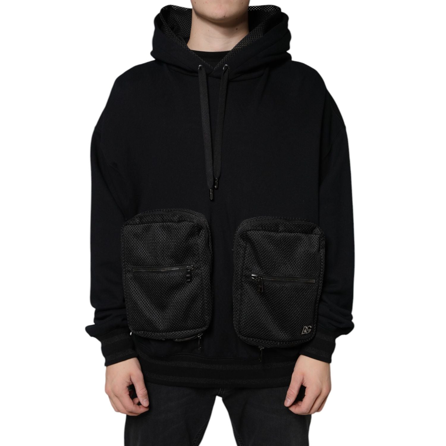 Front view with bag zipped and handles upright.