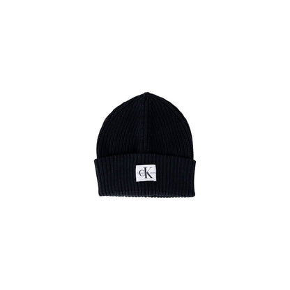 Calvin Klein Jeans Black Wool Cap (Baseball Hat) with logo, featuring a stylish design and comfortable fit for cold weather.