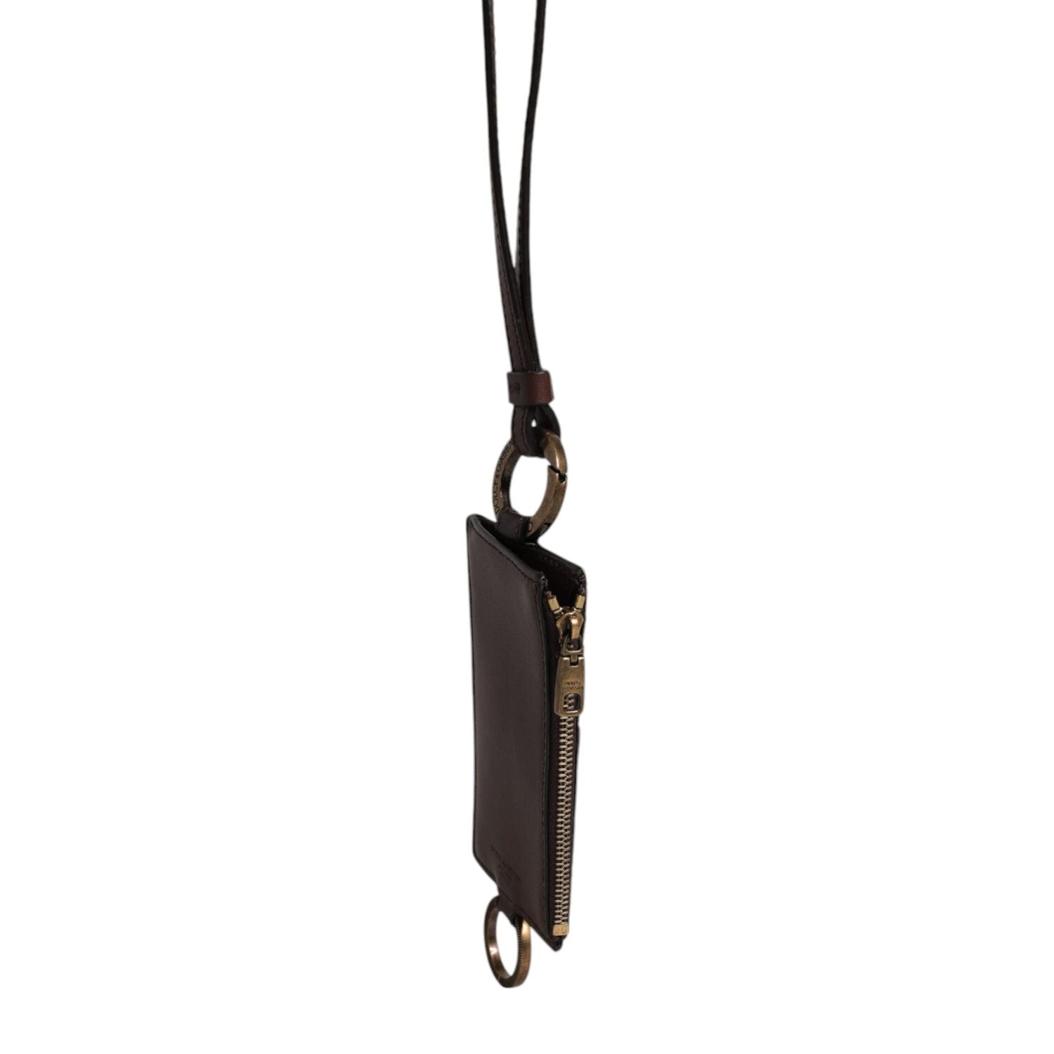 Front view with bag zipped and handles upright.