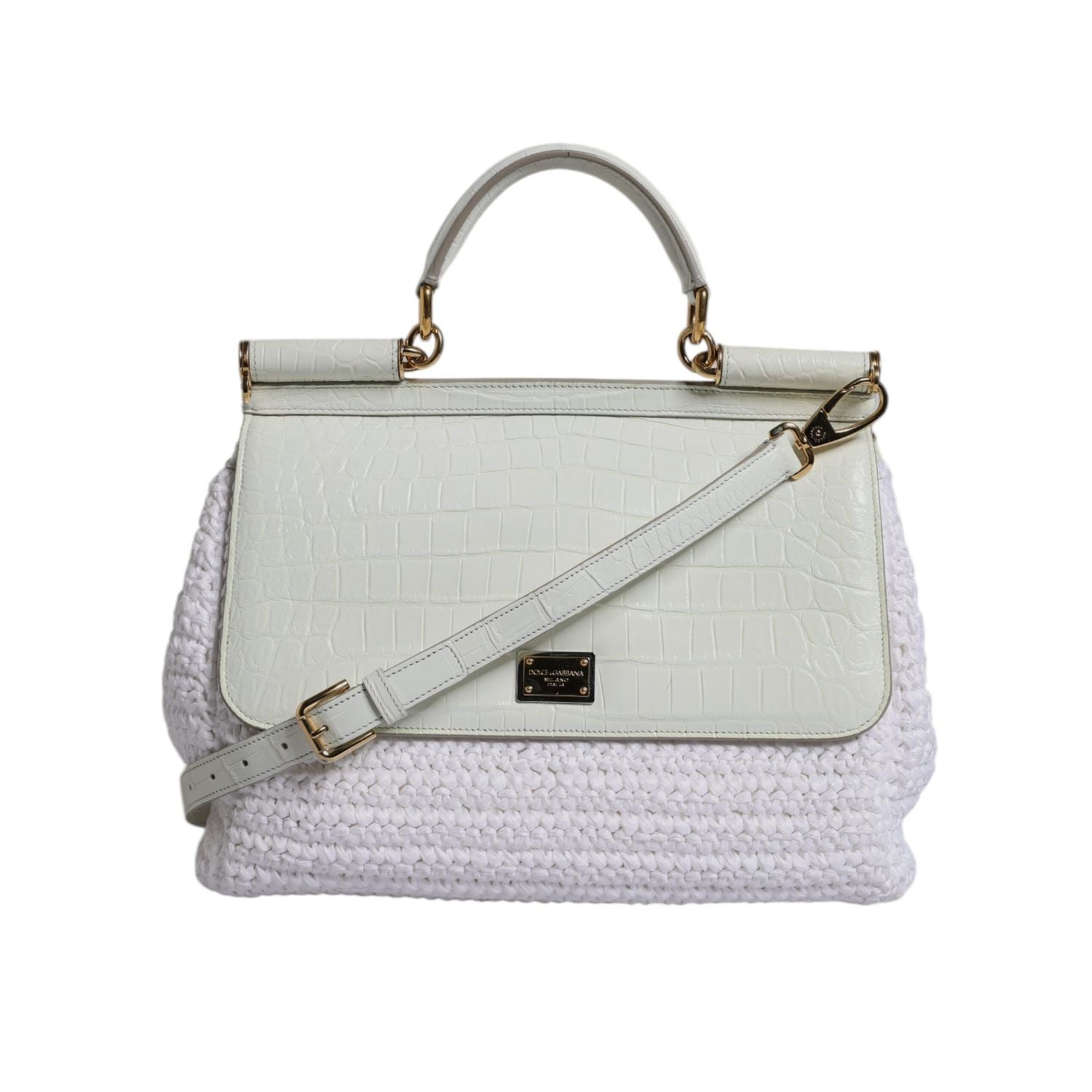 Front view with bag zipped and handles upright.