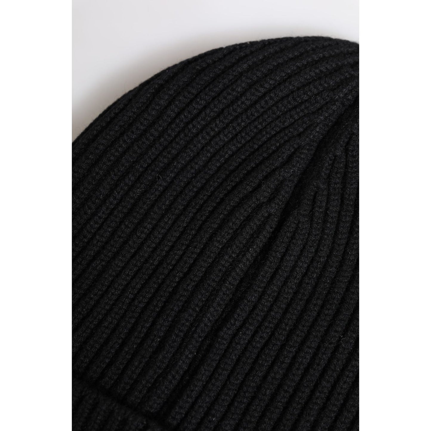 Dolce & Gabbana Black Cashmere Knitted Winter Beanie Hat HAT9849