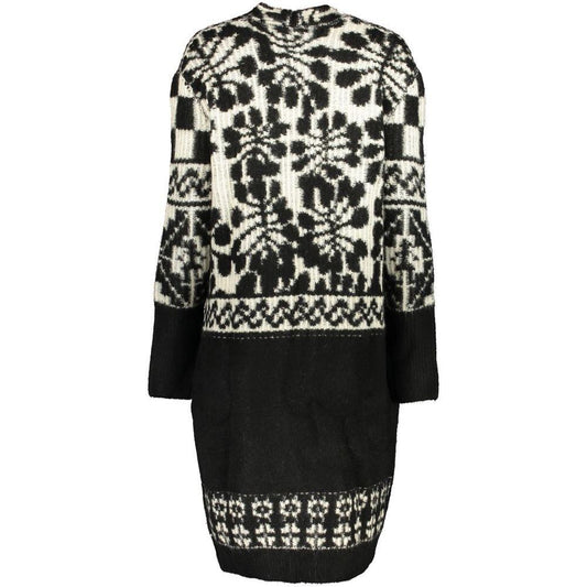 Desigual Chic Long Sleeved Coat with Contrast Details DE-24912-S