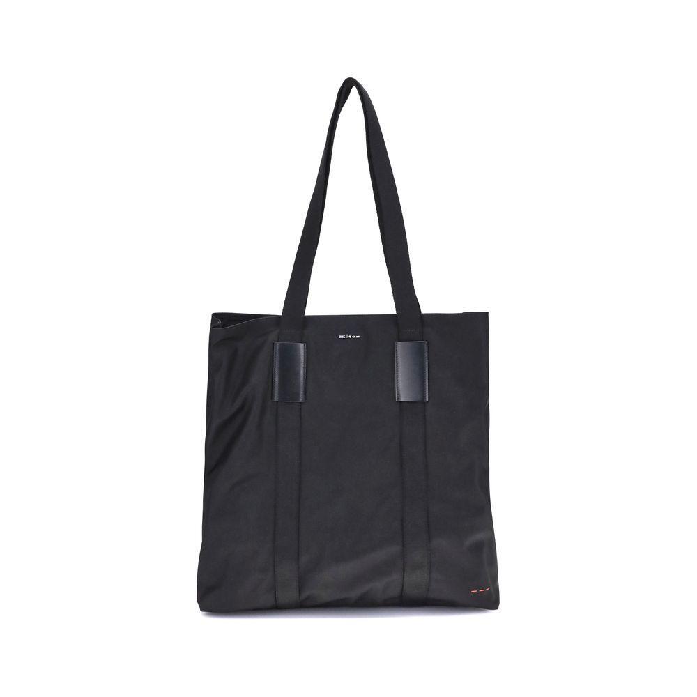 Front view with bag zipped and handles upright.