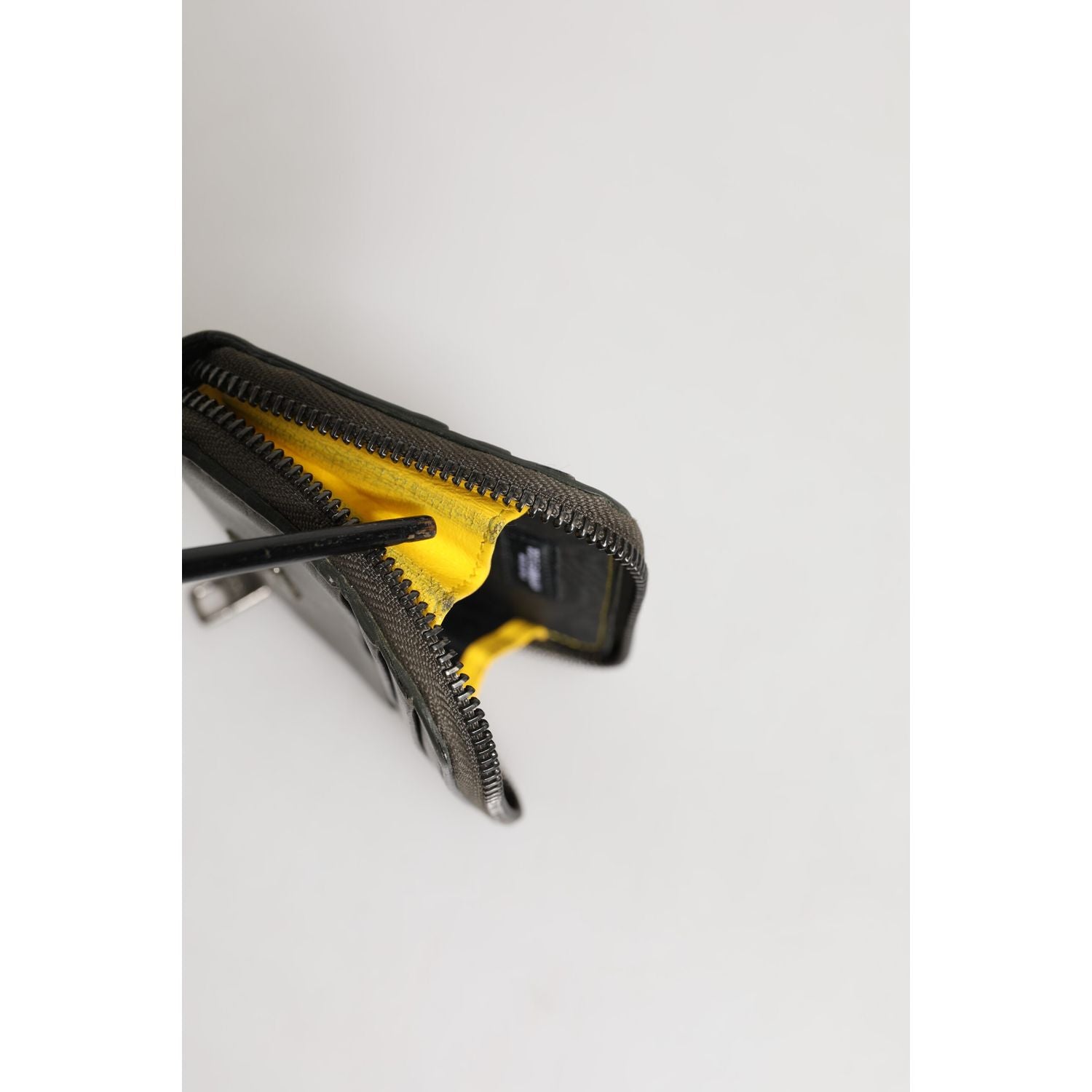 Dolce & Gabbana Brown Leather Logo Plaque Card Holder Coin Purse Wallet