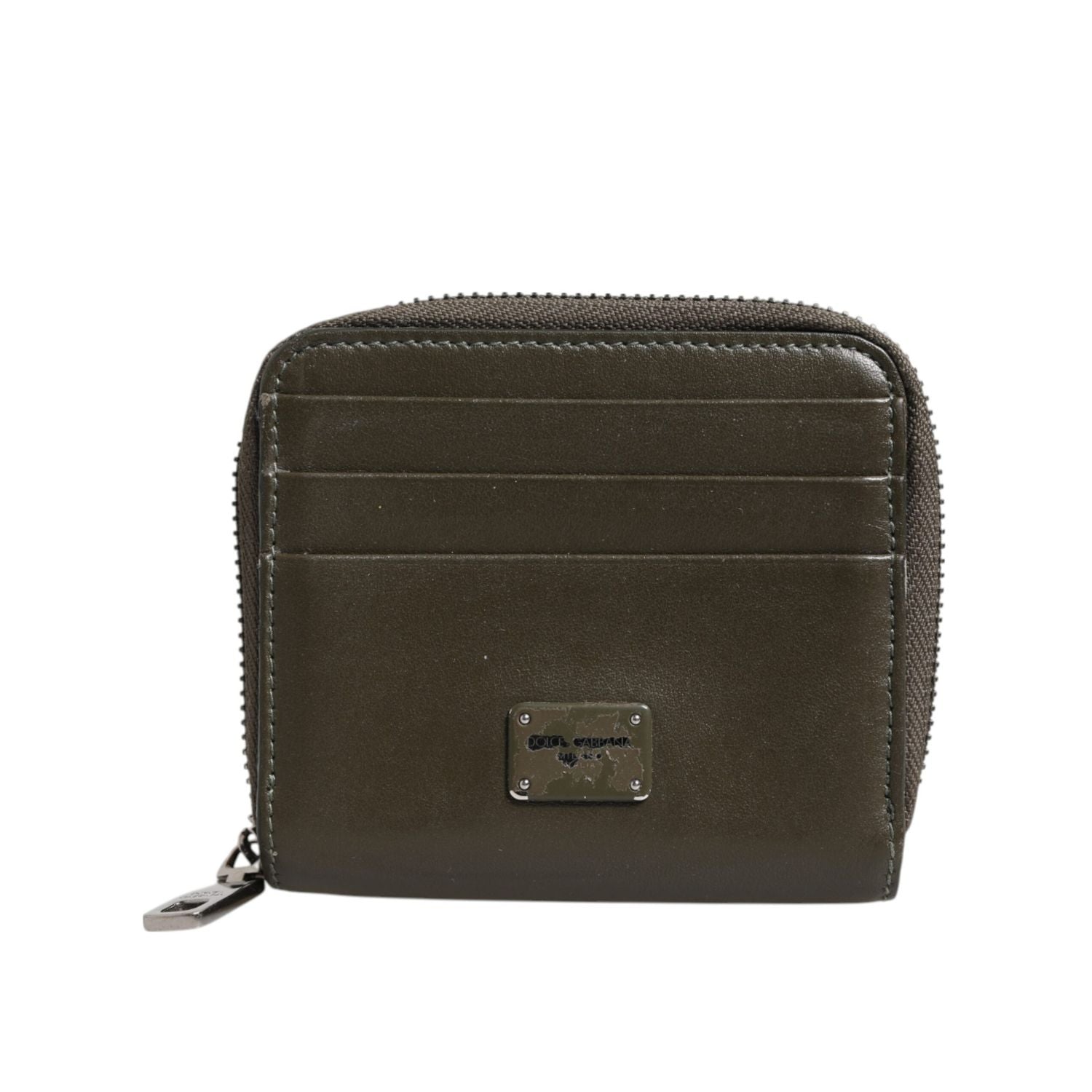 Front view with bag zipped and handles upright.