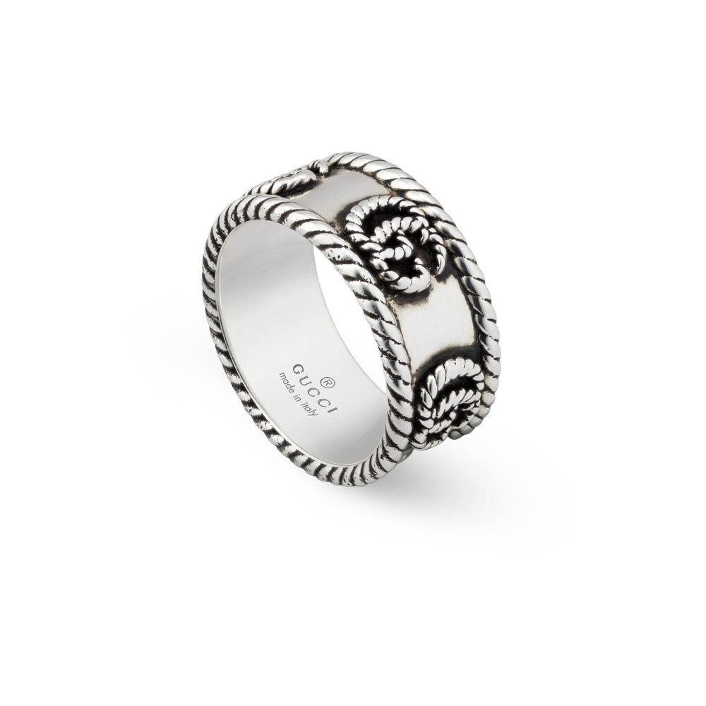 ANELLI GUCCI MOD. YBC627729001 crafted silver ring with intricate design and brand engraving.