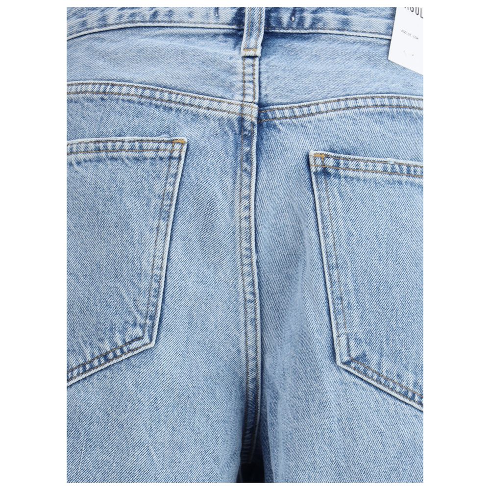 Close-up of Agolde Baggy denim Shorts back, showcasing relaxed five-pocket design, highlighting cotton texture and urban style.