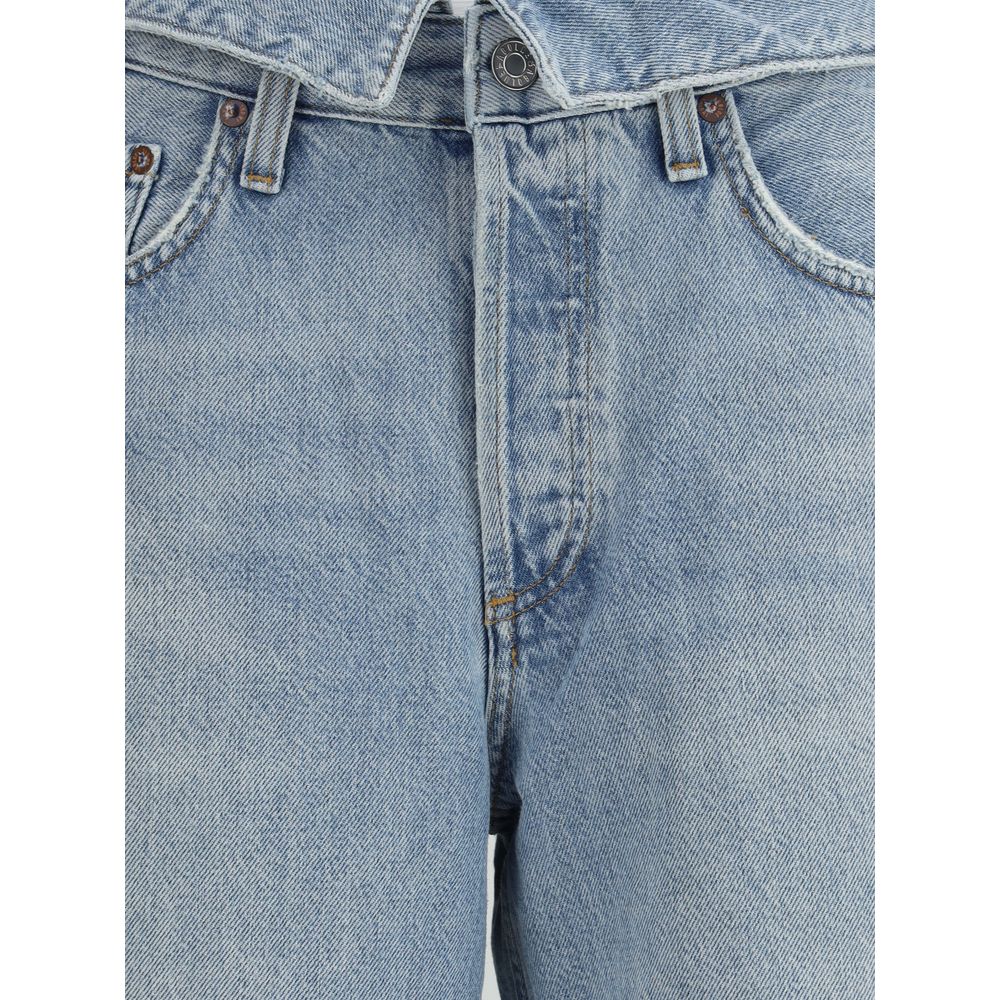 Close-up of Agolde Echo Jeans high waist with belt loops, button, and zipper, showcasing classic design and distinctive tailoring details.
