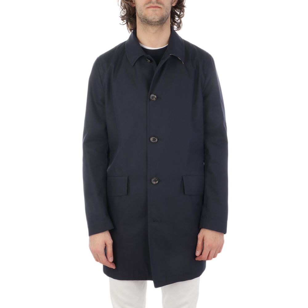Aquascutum Blue Cotton Jacket for men with front button fastening, side flap pockets, checked undercollar, shown on a model wearing size 48.