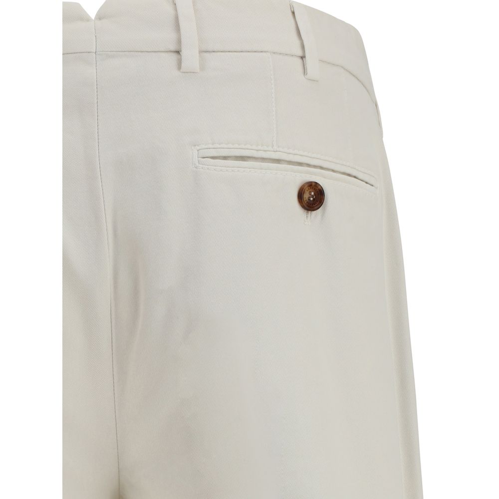 Brunello Cucinelli White Cotton Casual Pants close-up of back pocket with button detail and tailoring craftsmanship.