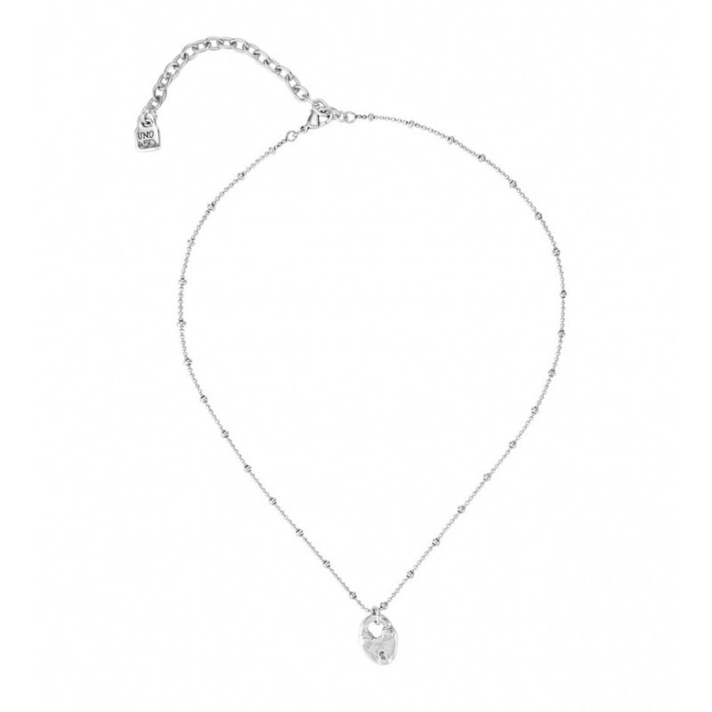 Silver necklace displaying the COLLANE UNO DE 50 MOD. UD_COL1339MTL0000U design with a small charm on a fine chain.