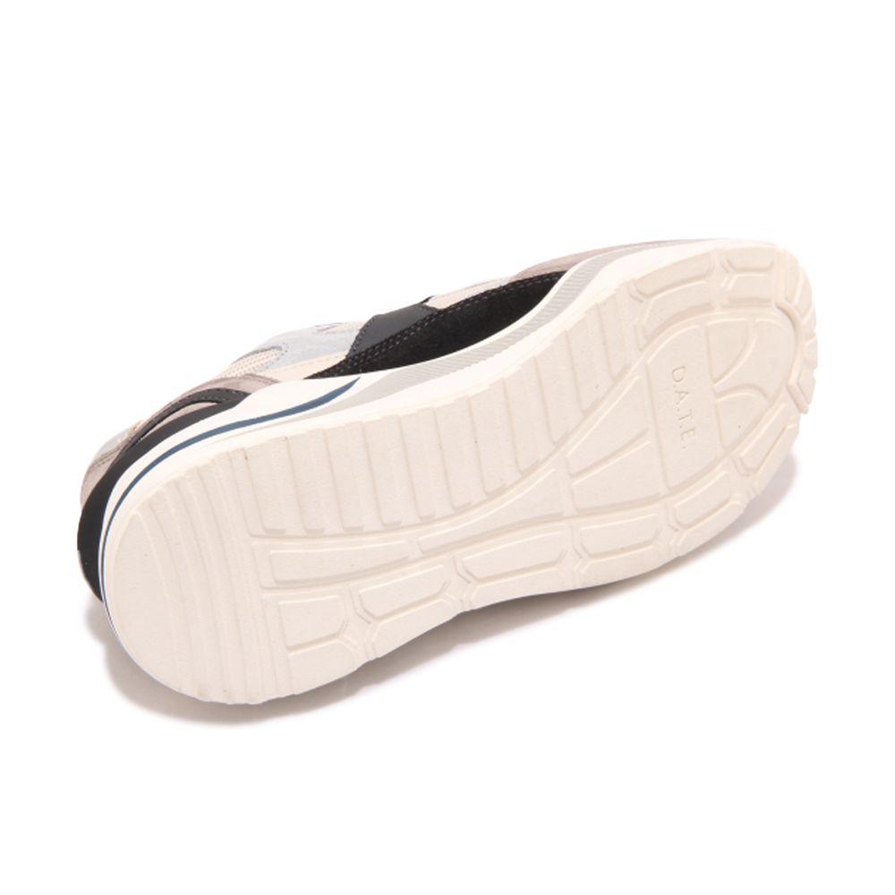 D.A.T.E Beige Leather Sneaker with brown suede and metallic heel showcasing outsole texture for optimal comfort and performance.