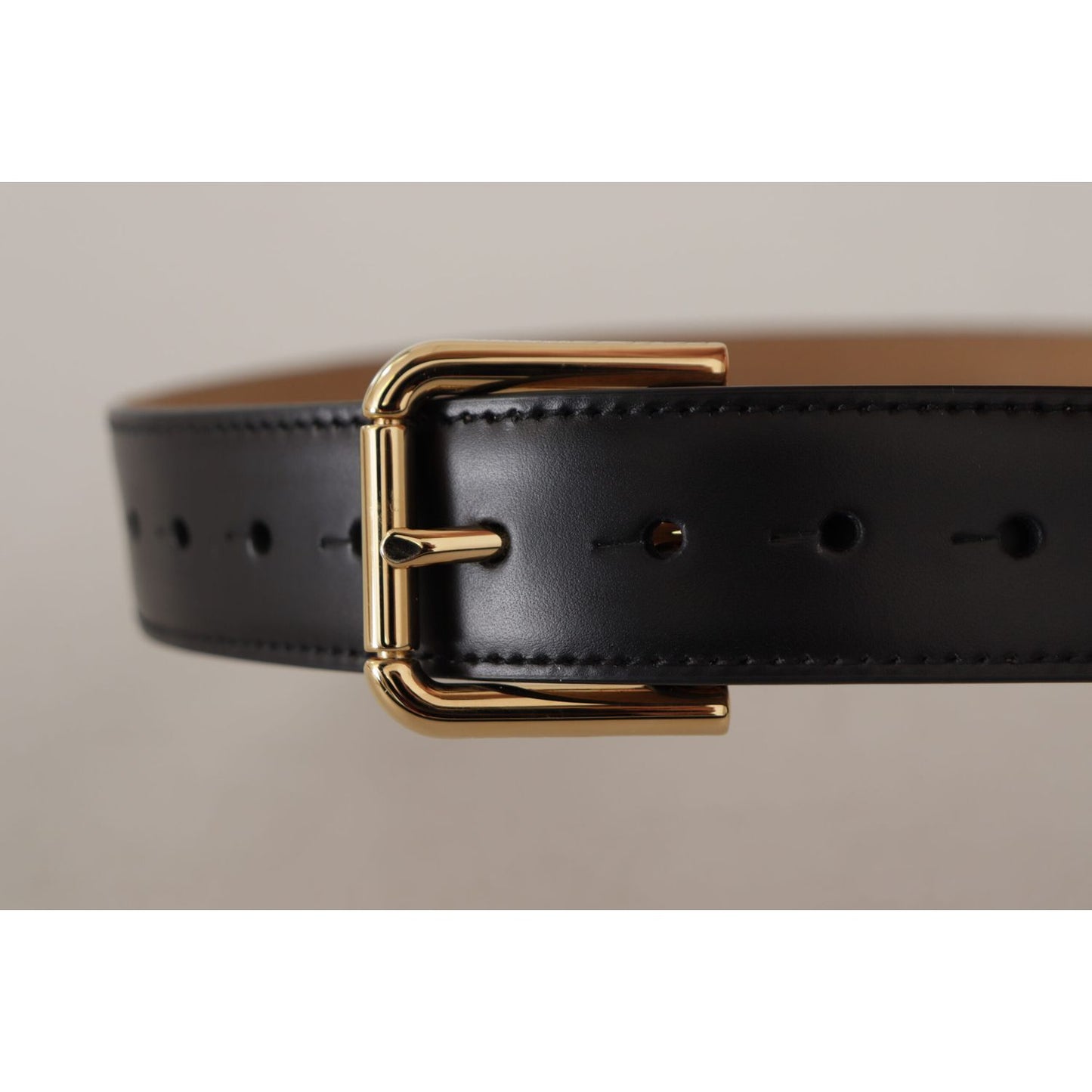 Dolce & Gabbana Black Solid Leather Classic Gold Waist Buckle Belt for women, made in Italy, featuring engraved logo on luxury leather.