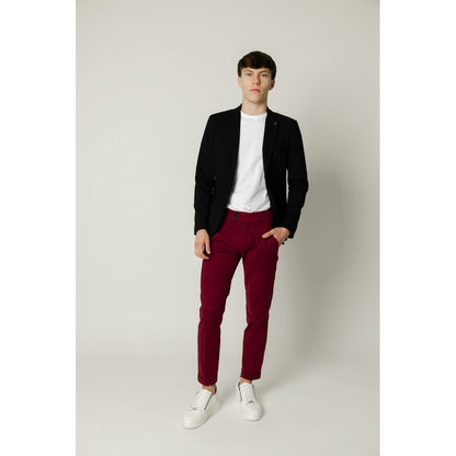 Man wearing Gianni Lupo Black Cotton Blazer with white shirt and burgundy pants