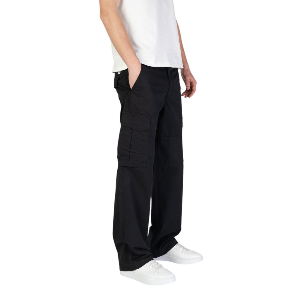 Jack Jones Black Cotton Cargo Pants with side flap pockets, worn by a model showcasing a casual style.
