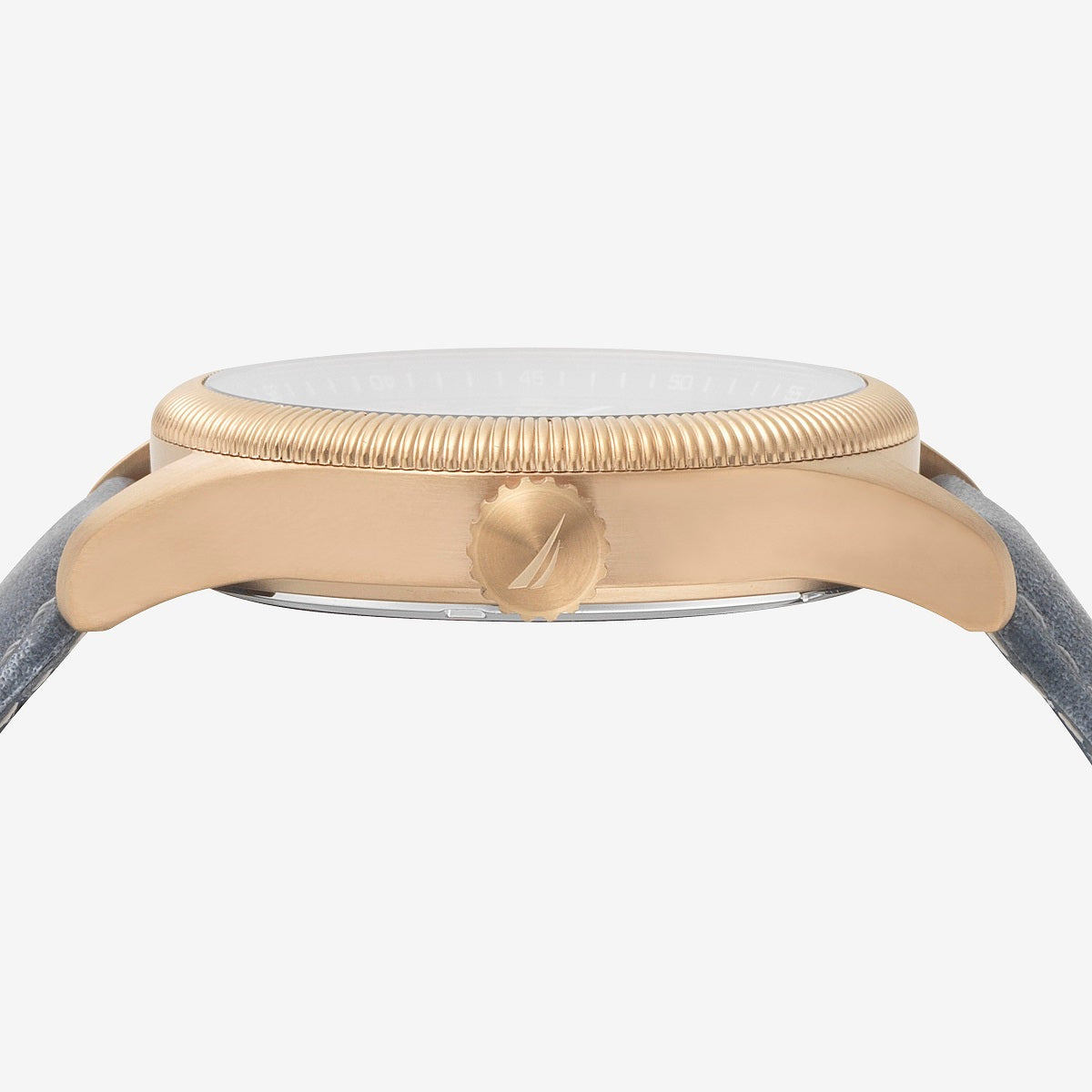 NAUTICA Mod. NAPSTB003 Gent's watch, side view, showcasing quartz movement, multifunction dial, and mineral material, 10 ATM water resistance.