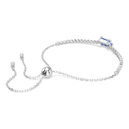 Elegant silver bracelet with blue Swarovski crystal and adjustable chain clasp.