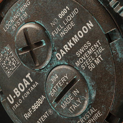 Close-up of U-BOAT WATCHES Mod. 9600/A back casing with Darkmoon details and locking-ring system.