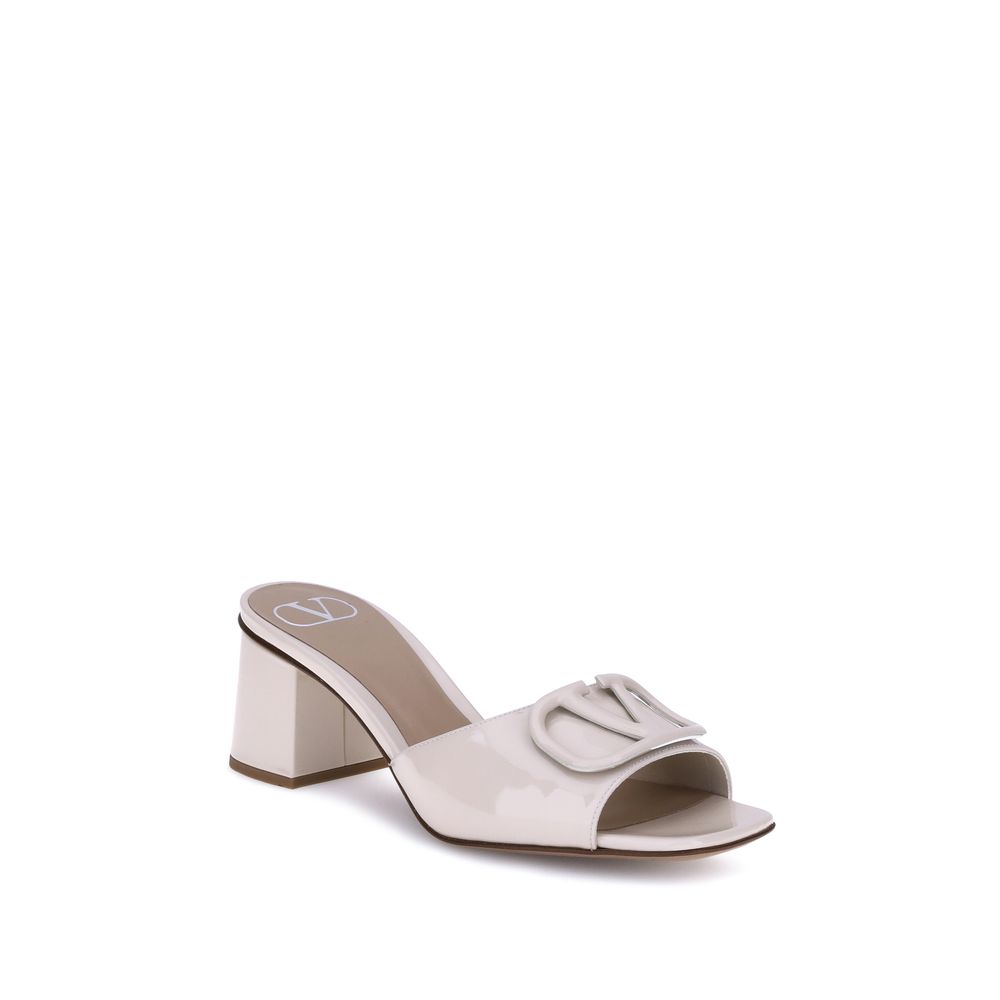 Valentino Garavani Cream Calf Leather Bos Taurus Flat Sandals